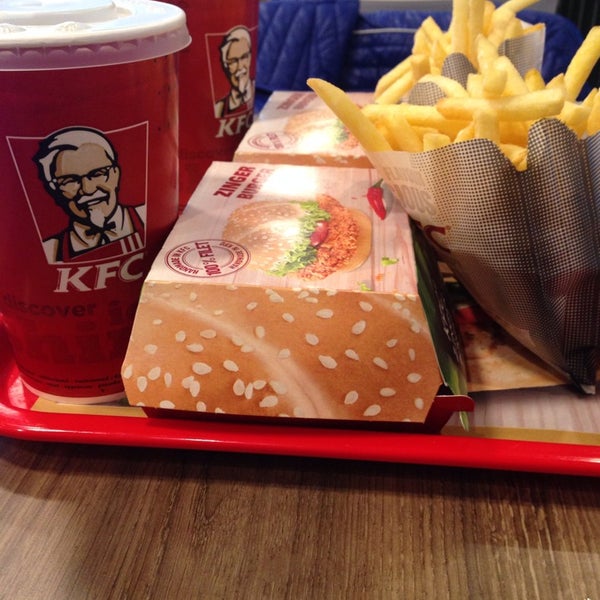 Photo taken at KFC by Omer K. on 3/11/2014