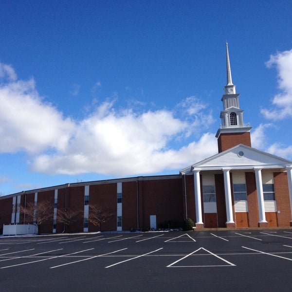 Foto scattata a Grace Baptist Church da JasonandSenja M. il 11/12/2013
