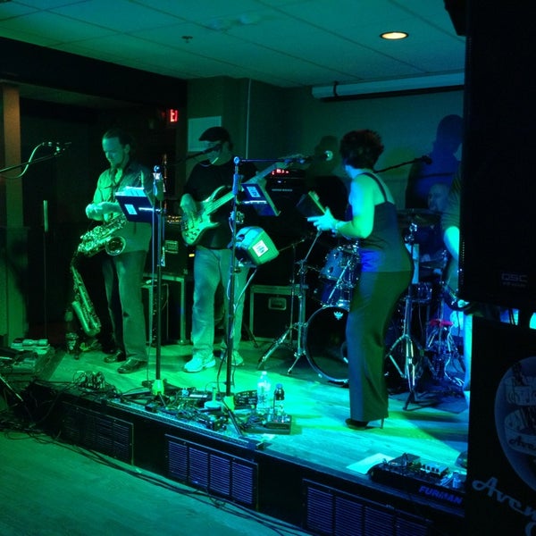 Maple Tree Cafe Simsbury Center Historic District Simsbury, CT