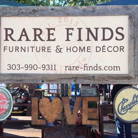 Photo taken at Rare Finds Warehouse by Rare Finds Warehouse on 11/26/2013