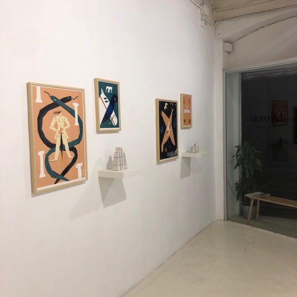 Foto diambil di Miscelanea Gallery-Shop-Café oleh Aleksandra G. pada 9/21/2019