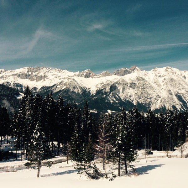 Foto diambil di Interalpen-Hotel Tyrol oleh Joe L. pada 4/3/2015