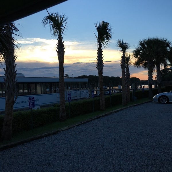 KRae's Waterway Bar&Grille (Now Closed) 1950 Wachesaw Rd