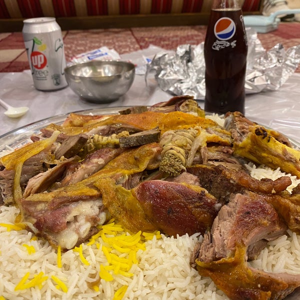 Photo taken at Al Seddah Restaurants by Hatem Q. on 4/13/2021