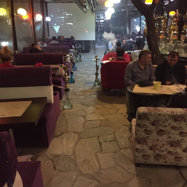 Foto tomada en Bahçee Cafe  por Ziya K. el 11/25/2017