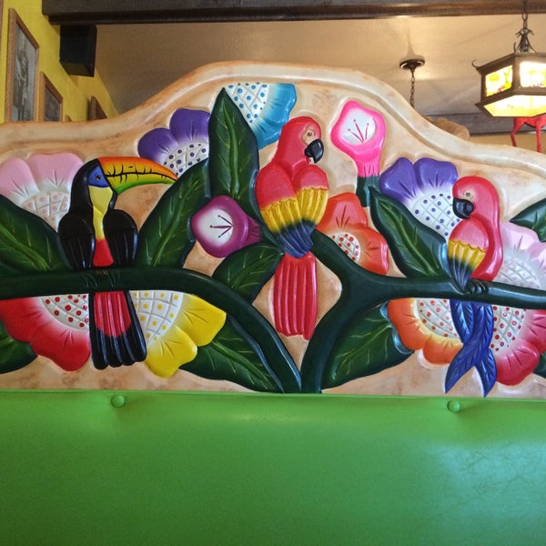1/2/2016 tarihinde Kathleen O.ziyaretçi tarafından Guadalajara Mexican Restaurant &amp; Bar'de çekilen fotoğraf