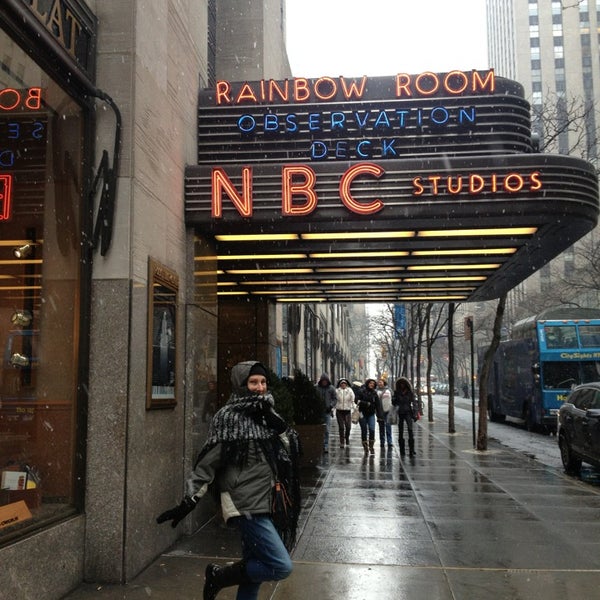 Photo taken at The Tour at NBC Studios by Emilce C. on 1/28/2013