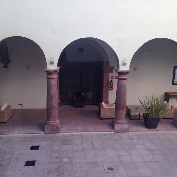 Photo taken at Hotel La Morada by Miguel Ángel R. on 1/22/2014