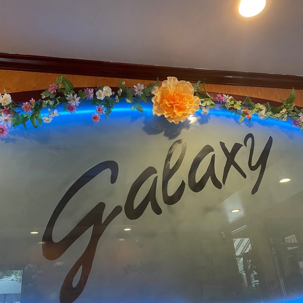 Das Foto wurde bei Galaxy Diner von Terri N. am 6/13/2021 aufgenommen