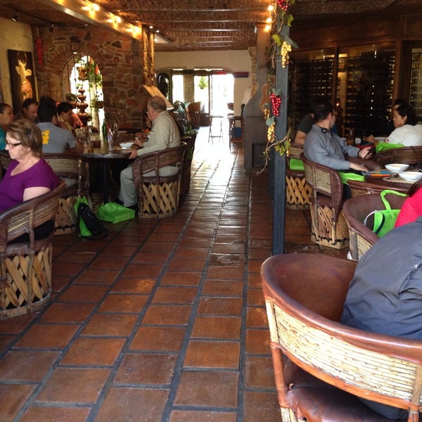 Photo taken at TlaquePasta Restaurant by Hugo Alfonso P. on 4/3/2014