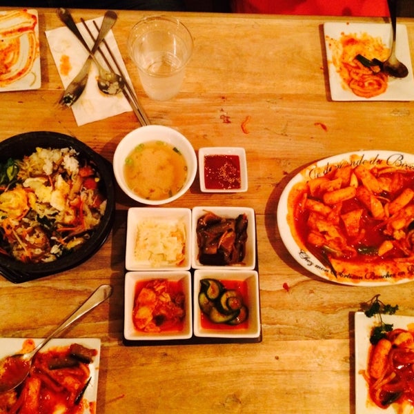 4/23/2014에 Pratik P.님이 Bibim에서 찍은 사진