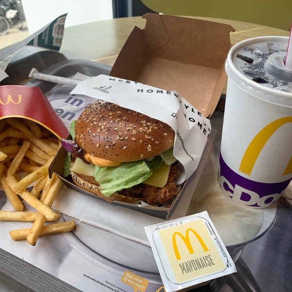 Снимок сделан в McDonald&#39;s пользователем Kristof D. 6/2/2019