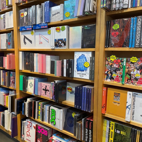 Koryo Books Koreatown 11 tips from 893 visitors
