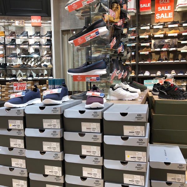 Hawkins Vans 酒々井プレミアムアウトレット店 酒々井町 129 Visitantes Hawkins Vans 酒々井プレミアムアウトレット店 酒々井町 129 Visitantes