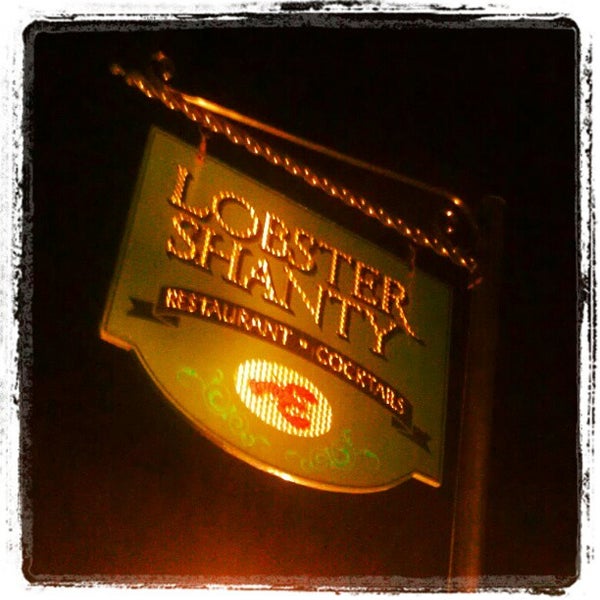 10/21/2012 tarihinde Shannan M.ziyaretçi tarafından The Lobster Shanty'de çekilen fotoğraf