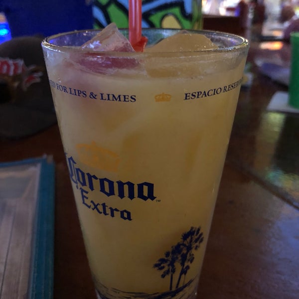 Photo taken at Mama Kwan&#39;s Tiki Bar &amp; Grill by Robby on 7/16/2018