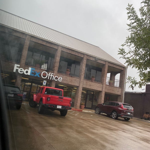FedEx Office Print & Ship Center - 12 tips