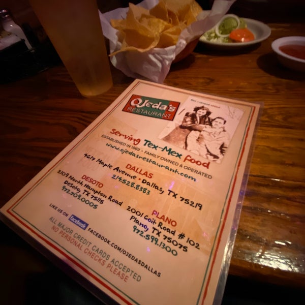 Foto diambil di Ojeda&#39;s Mexican Restaurant oleh Chris pada 11/29/2019