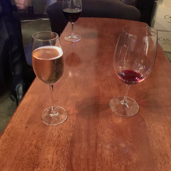 Photo taken at Winetastic by Chris on 1/7/2019