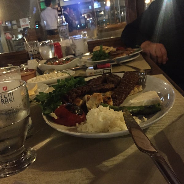 7/7/2016にYılmaz Y.がGölpark Restoranで撮った写真