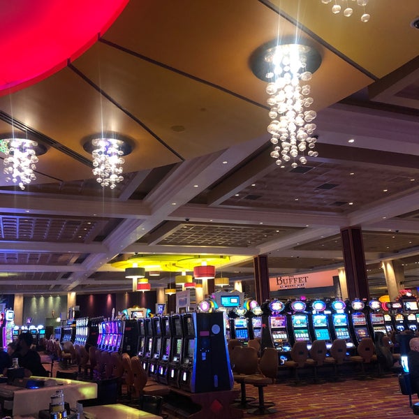 รูปภาพถ่ายที่ Mount Airy Casino Resort โดย Steven🚽 B. เมื่อ 2/3/2020