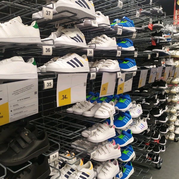 Adidas outlet arequipa online