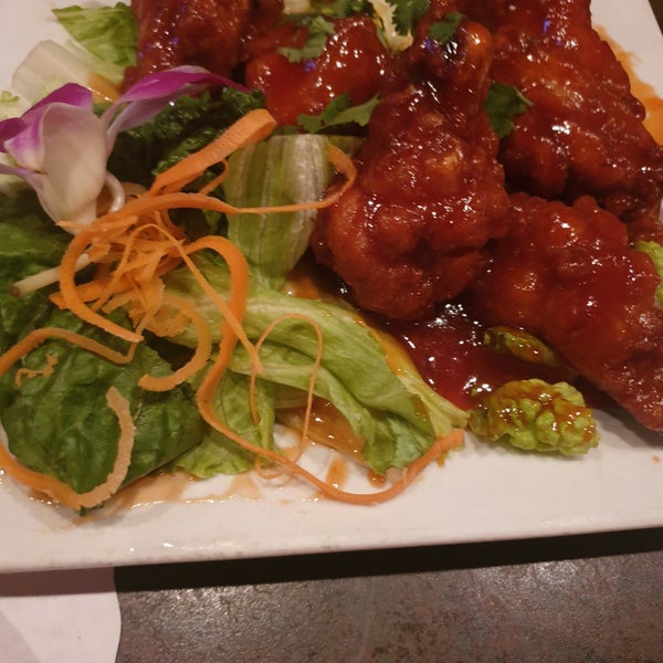 Photo taken at Montien Boston - Thai Restaurant by suwanna a. on 10/16/2019