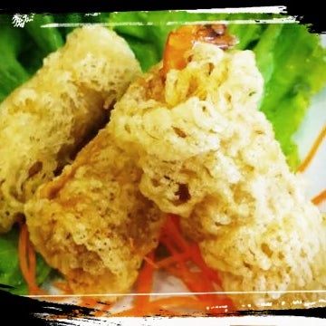 Amazing Prawn roll with all prawn paste filling... Yummy good... Try n you will love it...