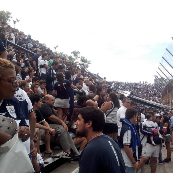 Photo taken at Estadio Juan Carmelo Zerillo (Club de Gimnasia y Esgrima de La Plata) by Natalia V. on 2/16/2014
