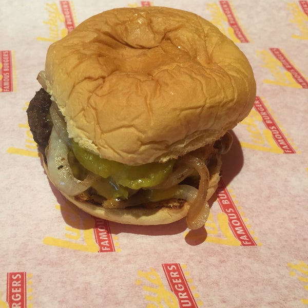 Photo taken at Lucky&#39;s Famous Burgers by Jonathan W. on 6/1/2017