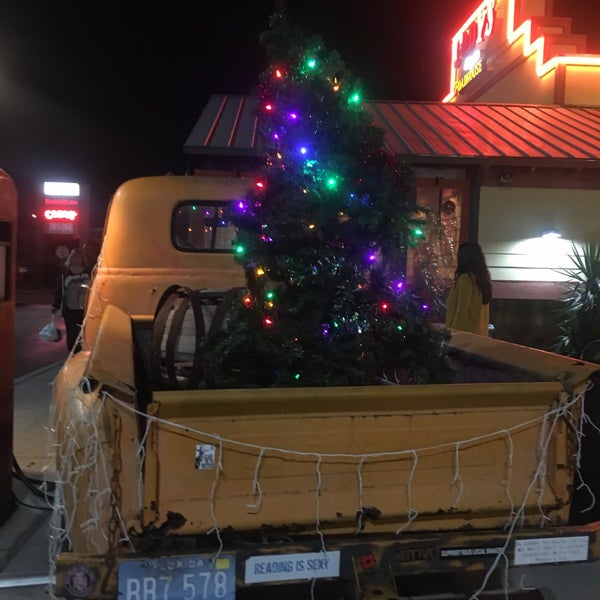 Photo taken at Cody&#39;s Original Roadhouse - BayPines by Nick H. on 12/16/2017