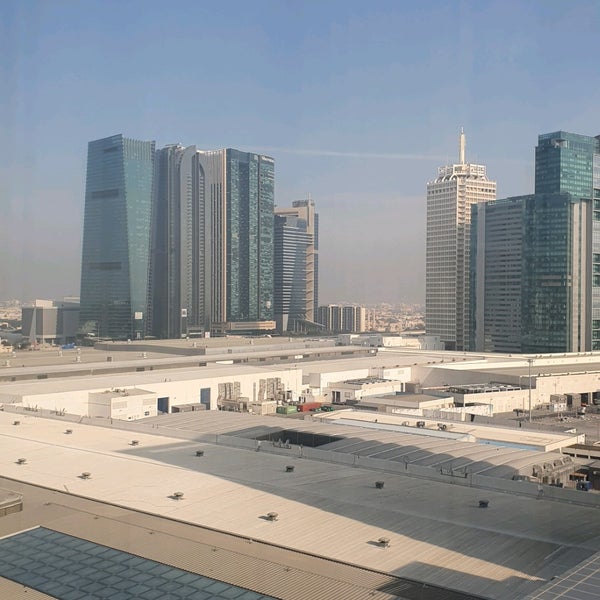 Das Foto wurde bei Novotel World Trade Centre Dubai von Yuriy K. am 1/1/2020 aufgenommen