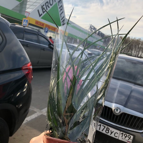 Снимок сделан в Леруа Мерлен пользователем Anefer 💎 4/29/2018
