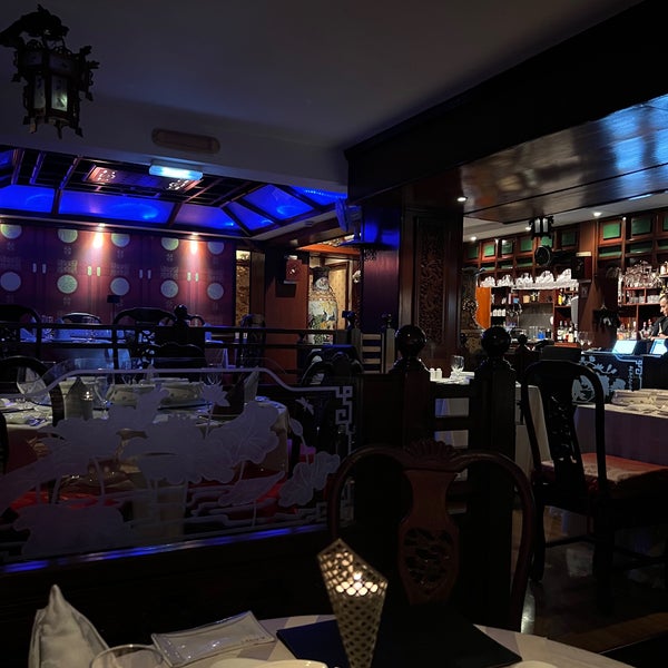 Foto diambil di Chloe&#39;s Chinese Restaurant - Harbour oleh Tetianka I. pada 10/2/2022