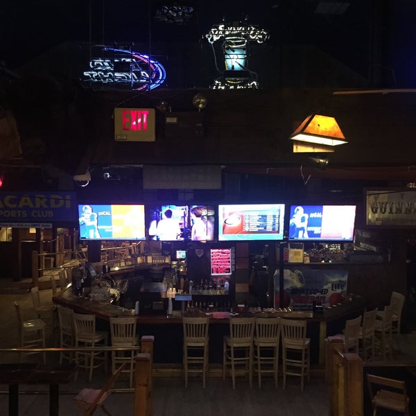 Photo taken at Scorekeepers Sports Grill and Pub by megan on 10/8/2015