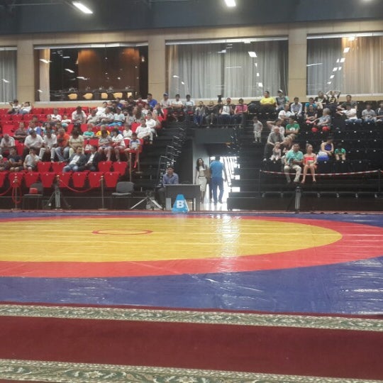 Центр бокса сапиева. Центр бокса сапиева караганда. Центр бокса сапиева караганда. Сапиева караганда зал центр фото. Центр бокса сапиева.