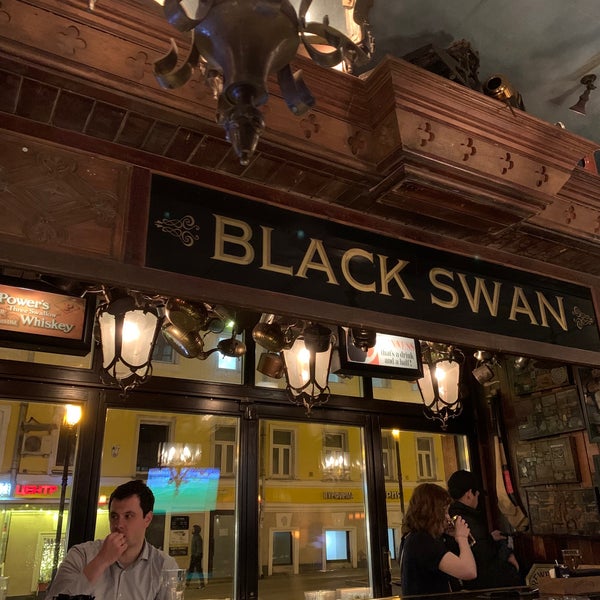 Foto tirada no(a) Black Swan Pub por Екатерина Б. em 3/2/2022