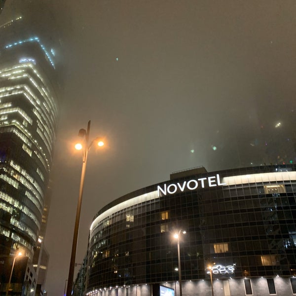 รูปภาพถ่ายที่ Novotel Moscow City โดย Екатерина Б. เมื่อ 12/24/2019