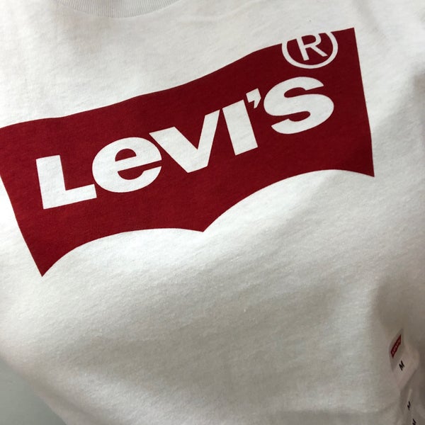 levi's traverse mountain