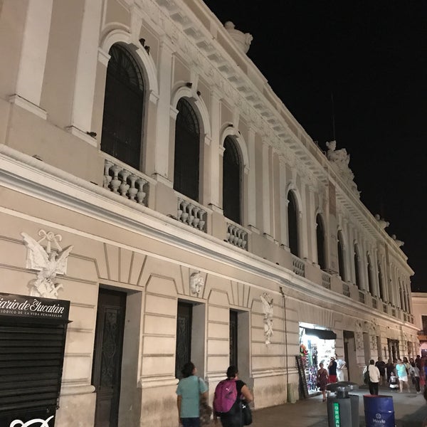 7/31/2017에 Tulio O.님이 Museo de Arte Contemporáneo Ateneo de Yucatán, MACAY, Fernando García Ponce에서 찍은 사진