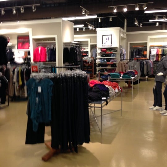 Banana Republic Factory Store Grapevine Mills Grapevine, TX
