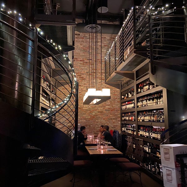 Purple Cafe & Wine Bar (Now Closed) 430 106th Ave NE