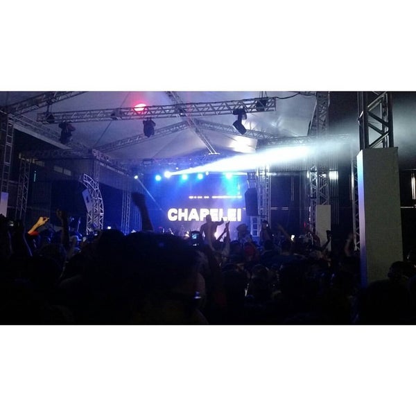 Foto diambil di Eazy Club oleh Tawan A. pada 2/6/2016