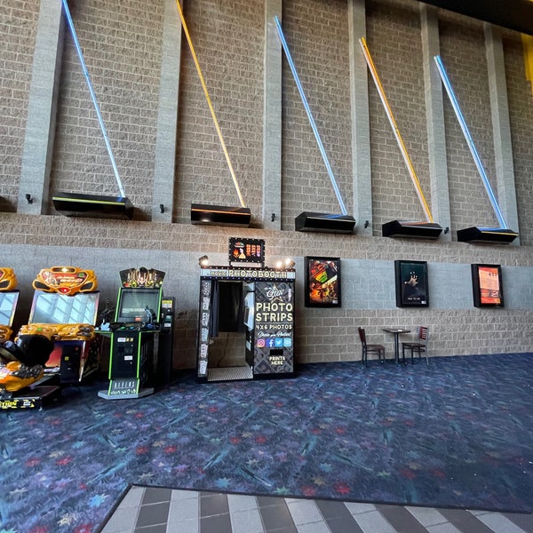 Regal Cascade IMAX & RPX Movie Theater in Vancouver