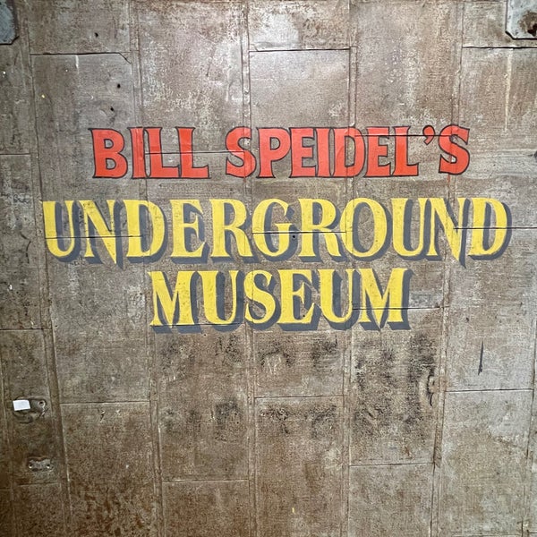 Foto diambil di Bill Speidel&#39;s Underground Tour oleh Juan F. pada 2/11/2024