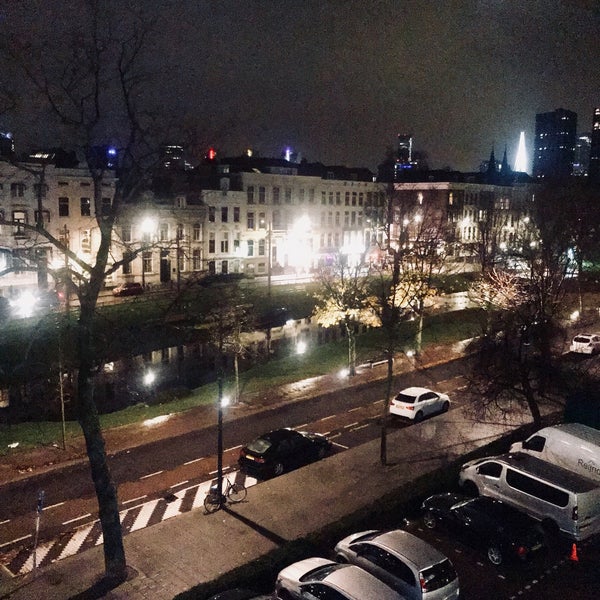รูปภาพถ่ายที่ Bilderberg Parkhotel Rotterdam โดย İpek t. เมื่อ 12/3/2018