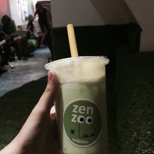 รูปภาพถ่ายที่ Zenzoo โดย Yelizaveta H. เมื่อ 7/26/2015