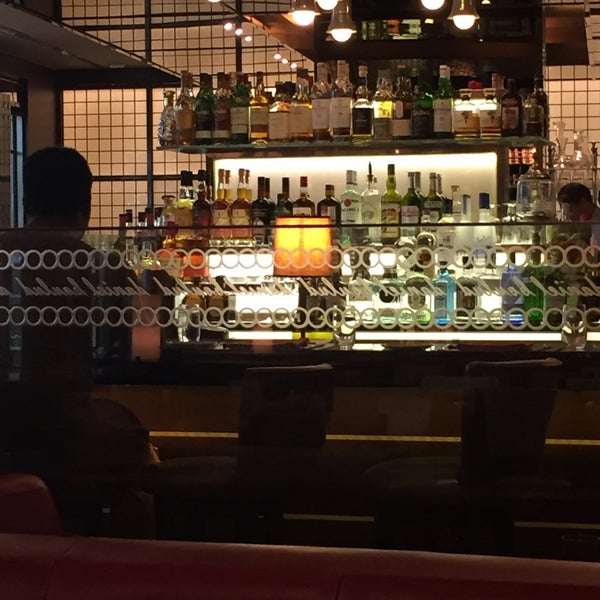 10/26/2019 tarihinde 関 カ.ziyaretçi tarafından db Bistro &amp; Oyster Bar'de çekilen fotoğraf