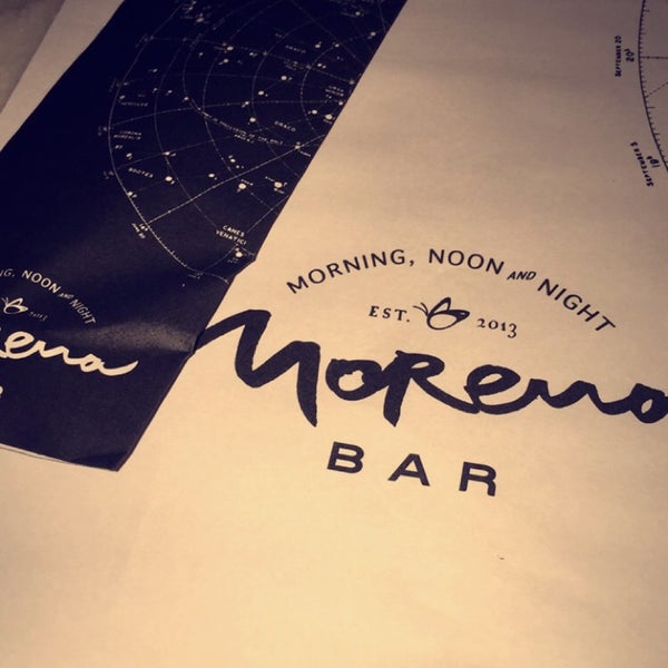 Foto tirada no(a) Morena Bar por Damian L. em 11/17/2015
