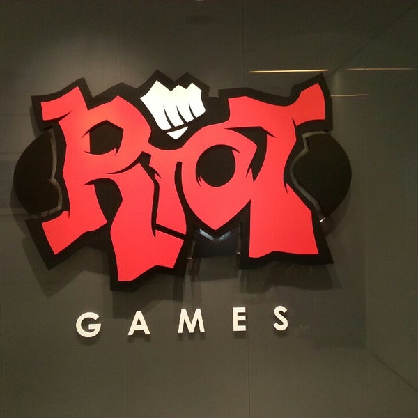 Риот. Riot games logo. Риот геймс игры. Создать riot games. Логотип риот геймс.